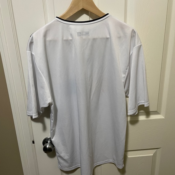 2004/5 Dunfermline Athletic home jersey. Medium sized. Like New. - Picture 4 of 4